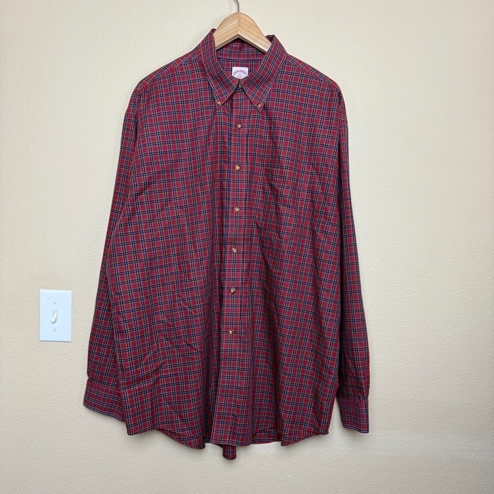 Brooks Brothers Men’s Cotton Non-Iron Button Up Shirt- XL